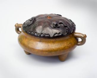 Bronze bombé-form tripod censer